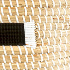 Tables en jonc de mer avec rangements et plateaux en bois