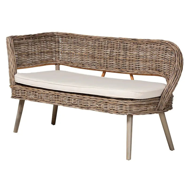 Coin repas moderne bohème en rotin Kubu naturel avec banc et table en bois